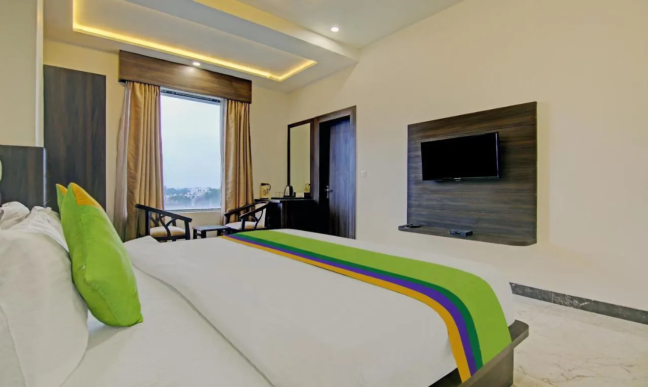 Hotel Treebo S G Grand Agra