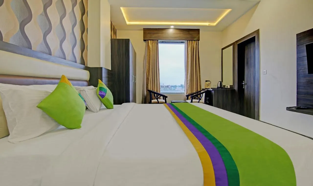 Hotel Treebo S G Grand Agra  3*, Agra (Uttar Pradesh) India